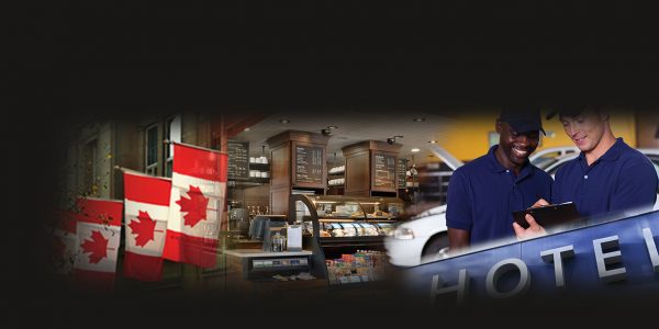 Drapeaux canadiens, comptoir d’un café, deux techniciens automobiles et enseigne d’un hôtel